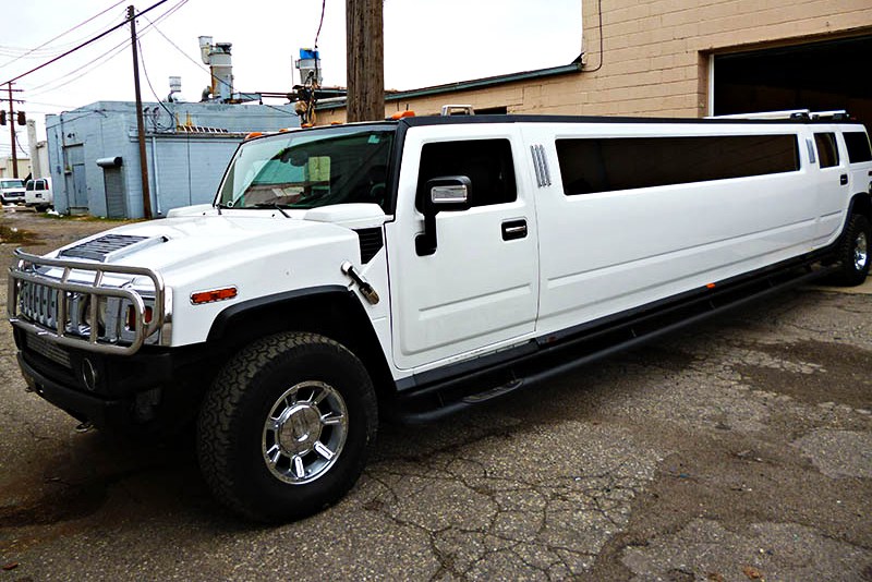 Hummer Limousine Vehicles